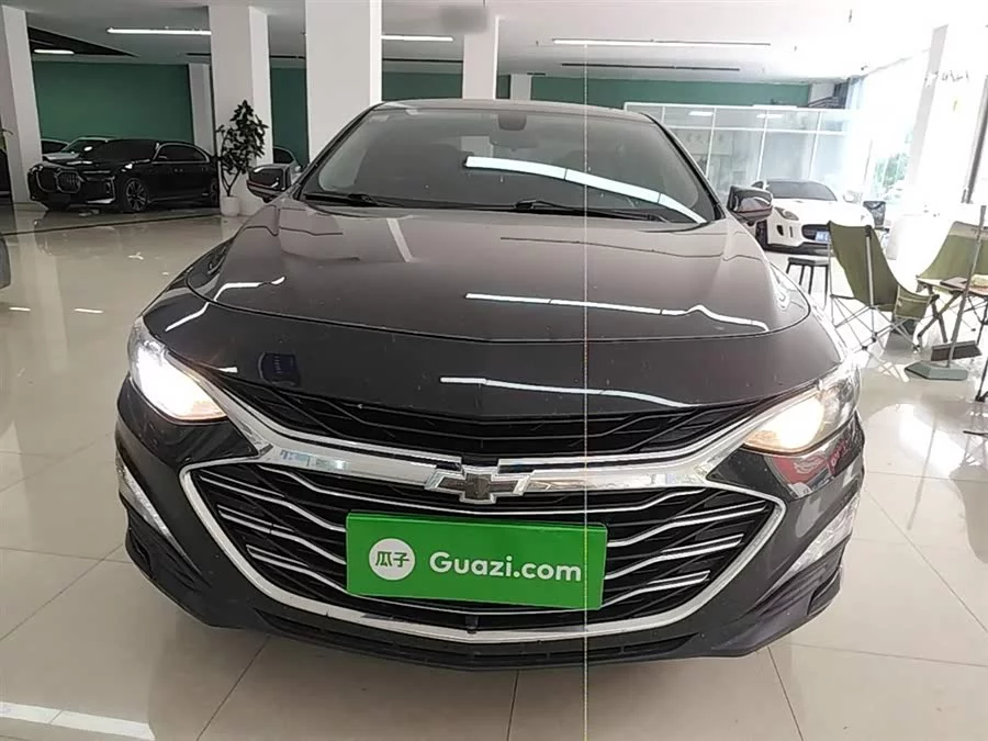 Chevrolet Malibu XL