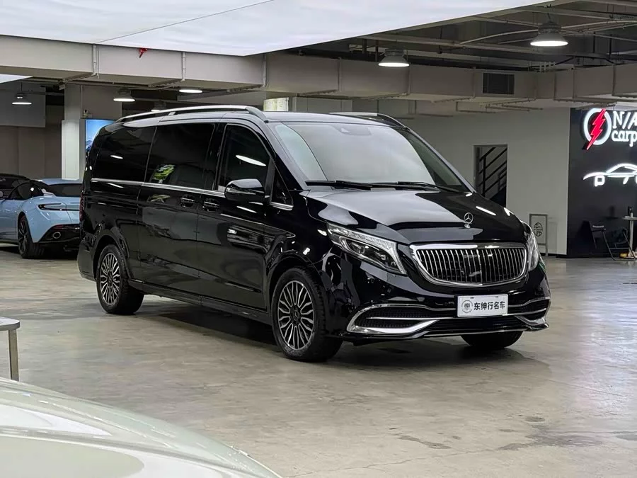 Mercedes Benz Class V