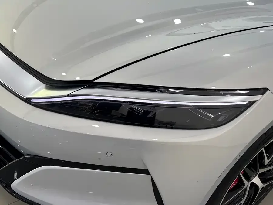 BYD Han L