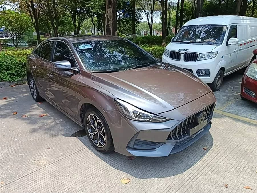 MG 5