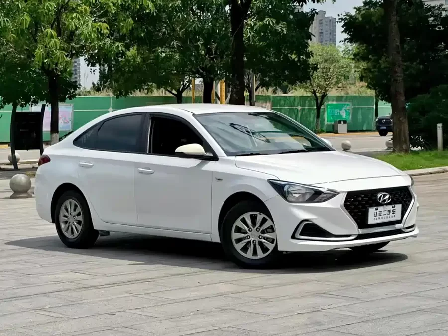 Hyundai Elantra / Celesta