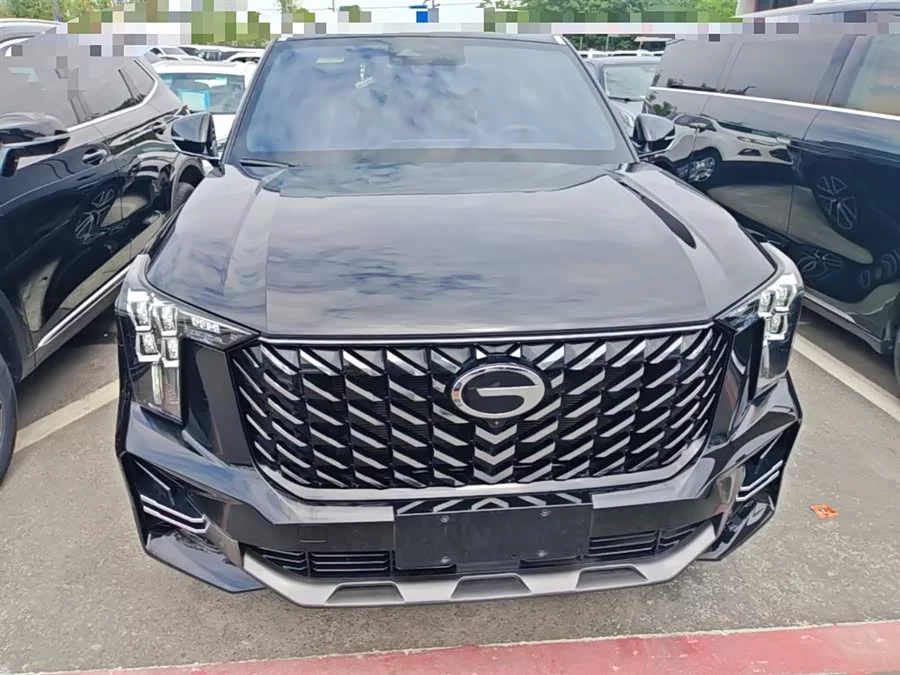 GAC Trumpchi GS8