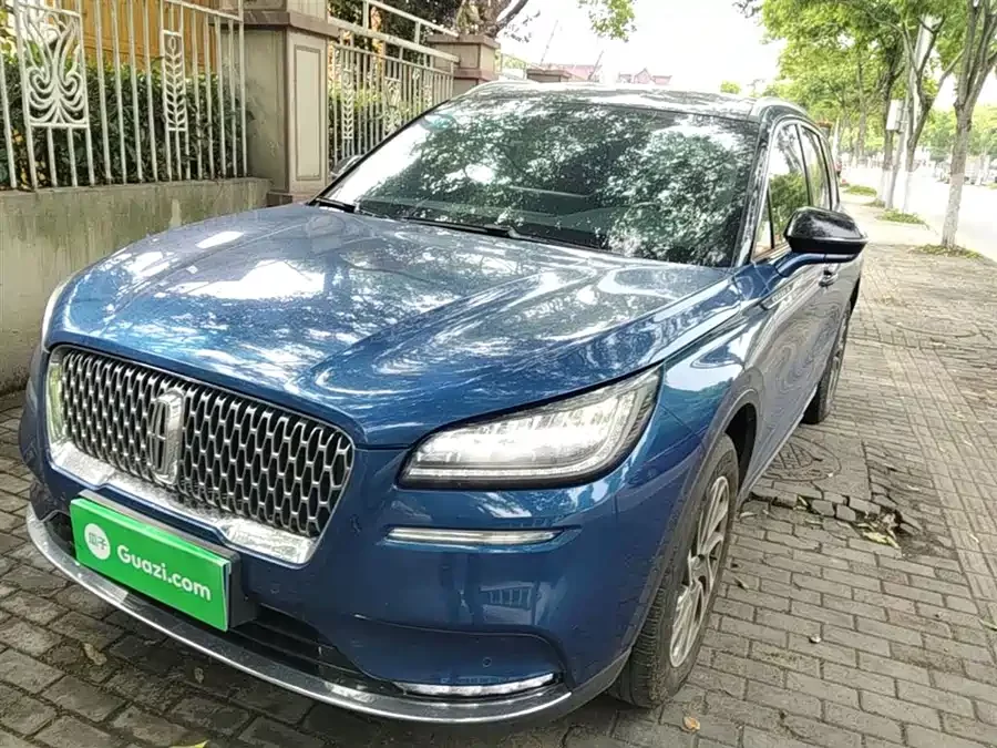 Lincoln Adventurer