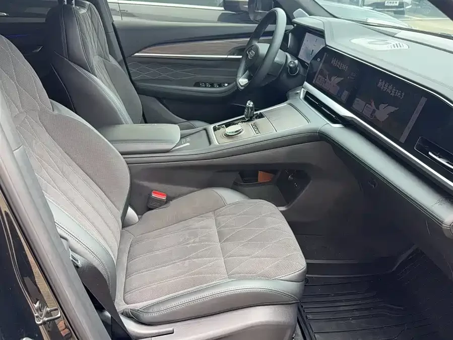 Geely Xingyue L