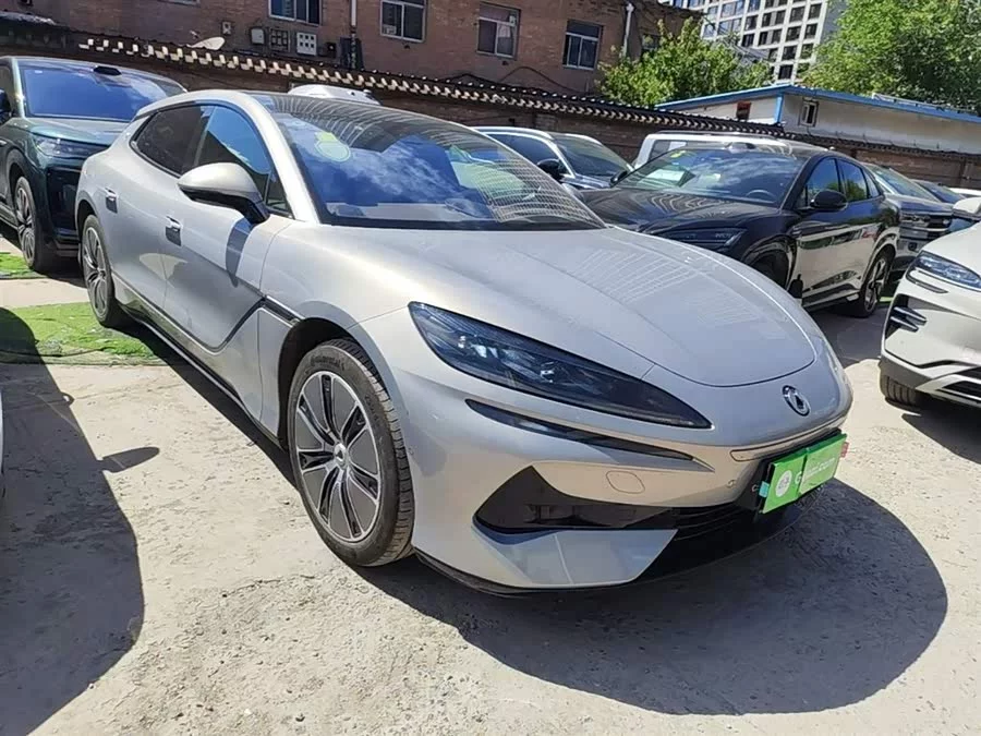 BYD Z9GT