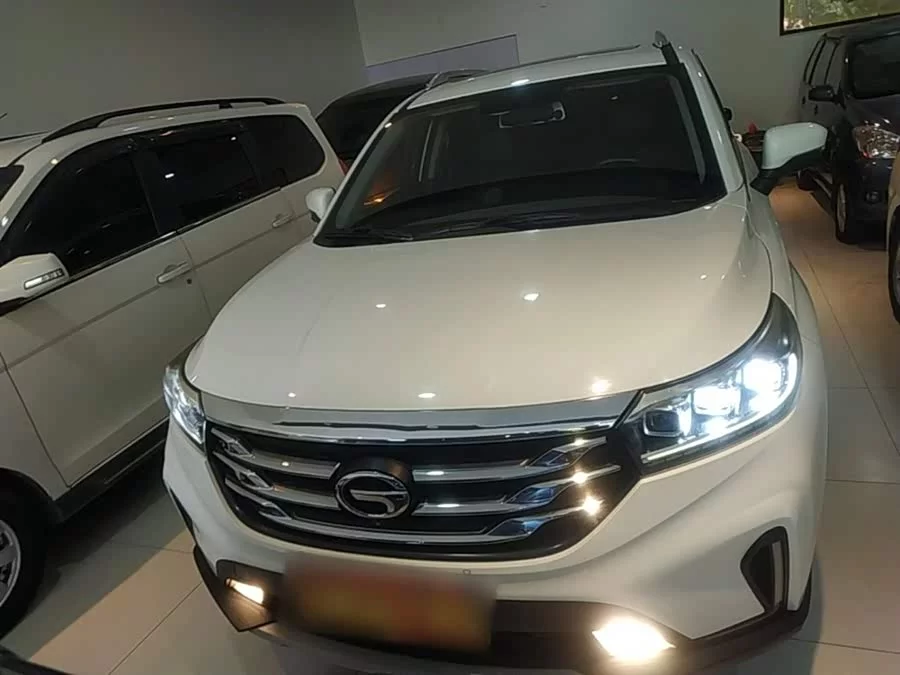 GAC Trumpchi GS4