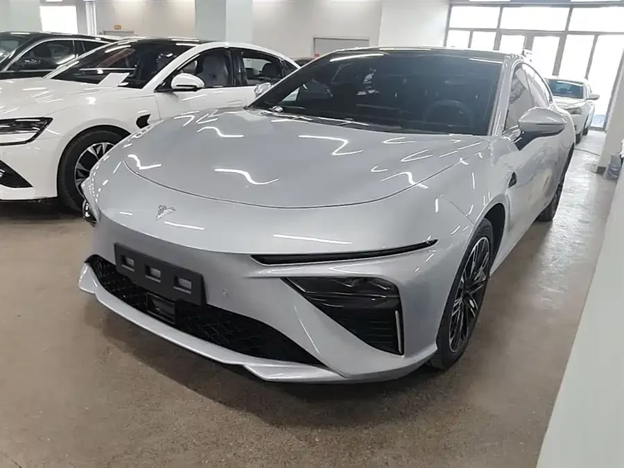 NETA Nezha S