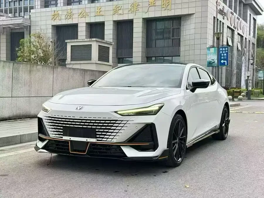 Changan UNI-V