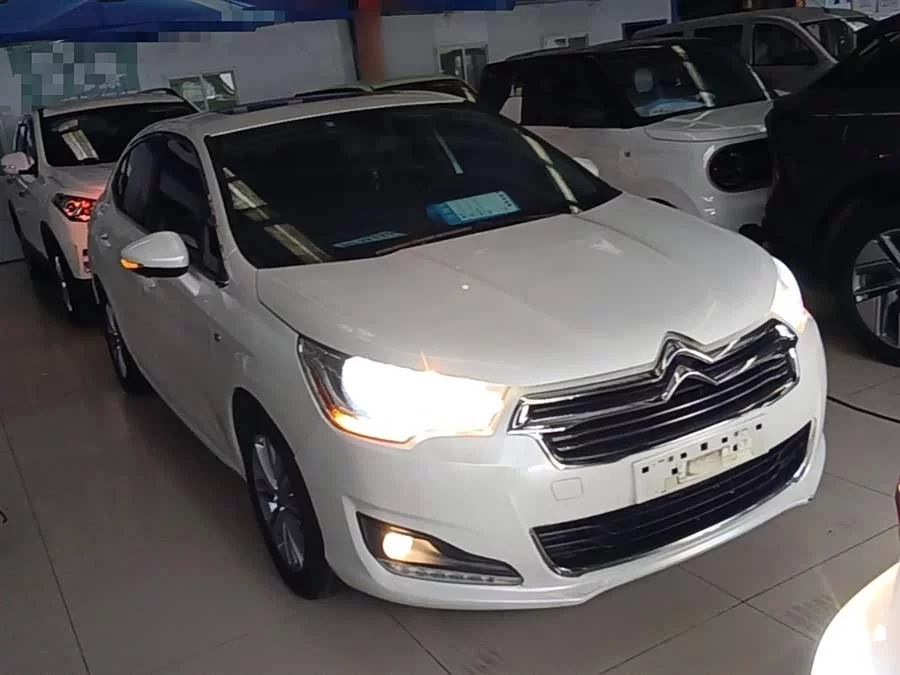 Citroën C4L