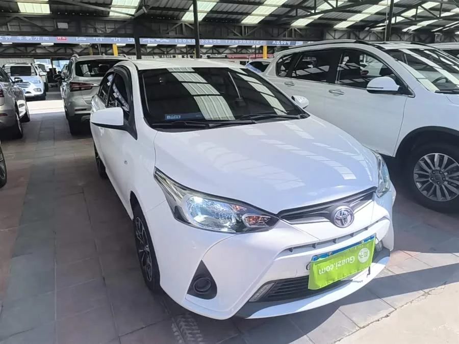 Toyota YARiS L Enjoy