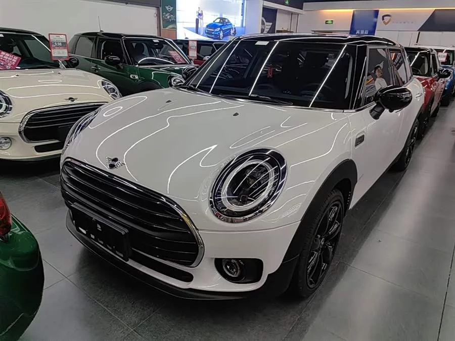 MINI CLUBMAN