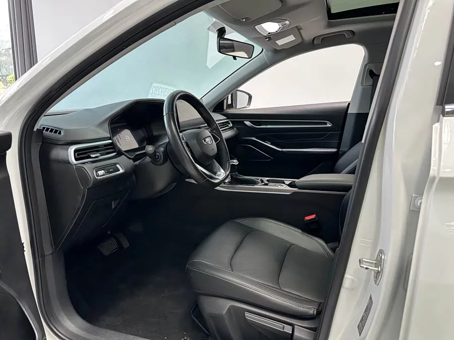 Geely Emgrand