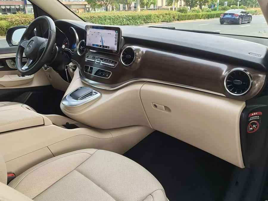 Mercedes Benz Class V