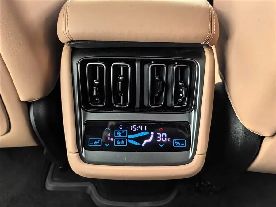 BYD Song L EV