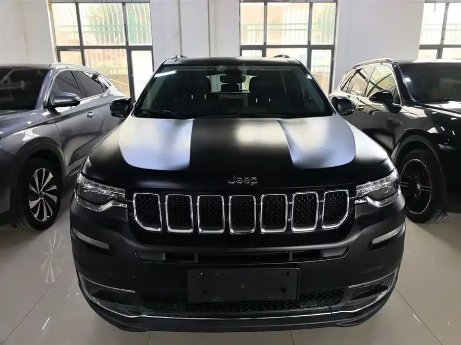 Jeep Commander