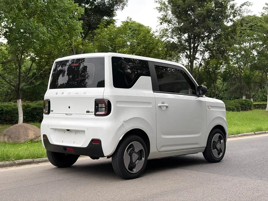 Geely Panda