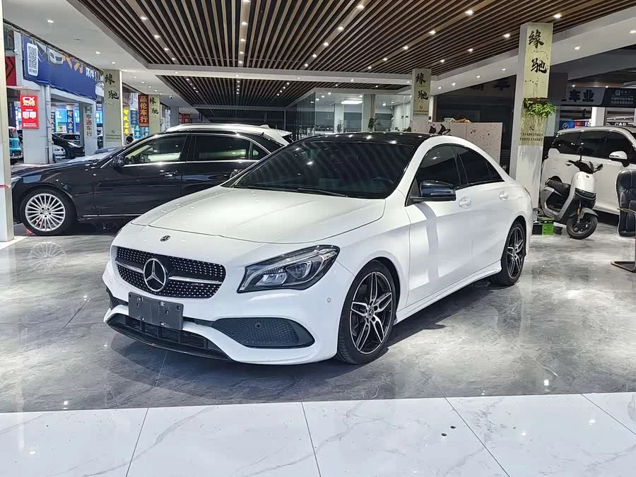 Mercedes-Benz CLA