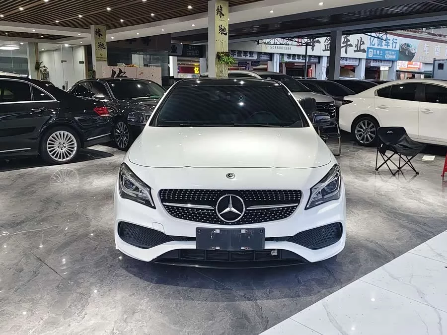 Mercedes-Benz CLA