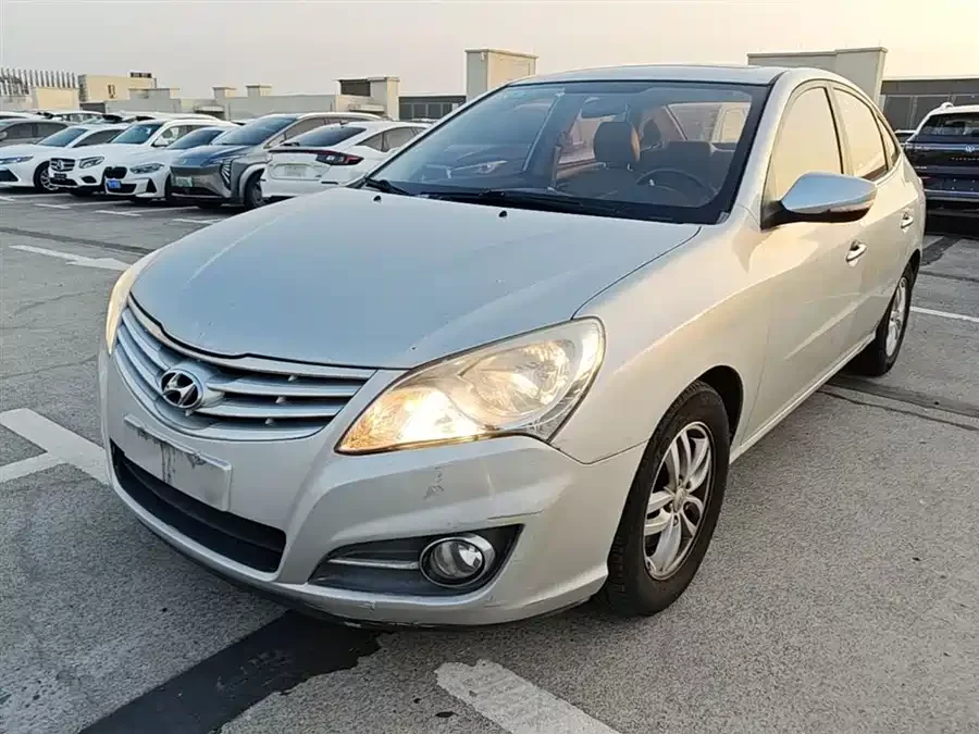 Hyundai Elantra / Celesta