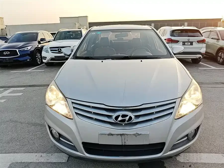 Hyundai Elantra / Celesta