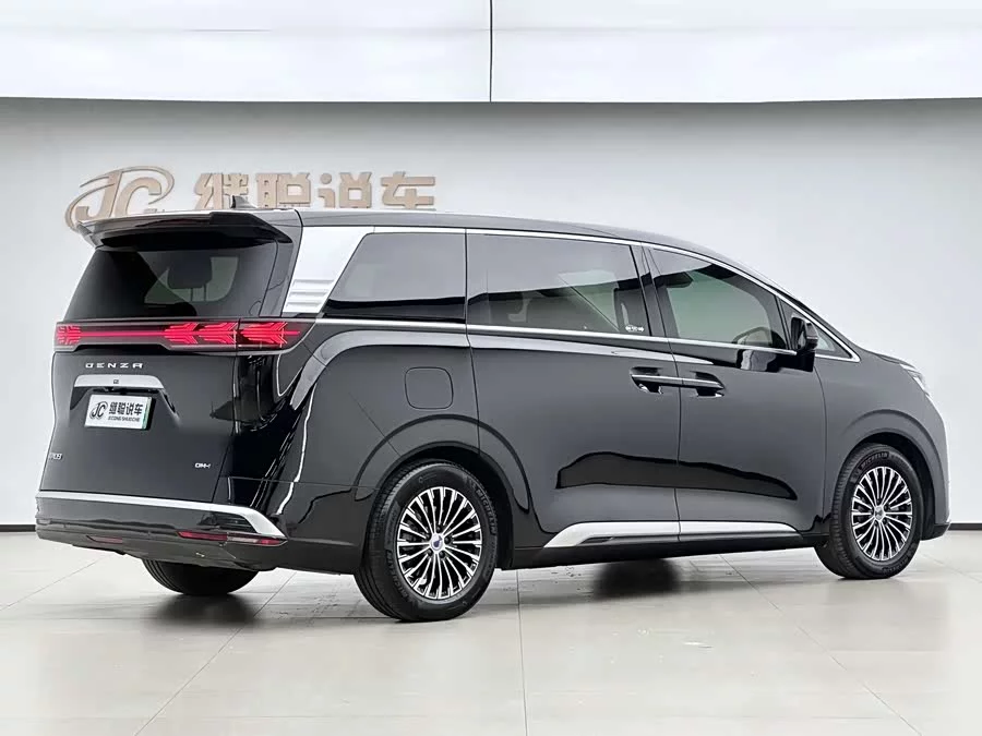 BYD D9