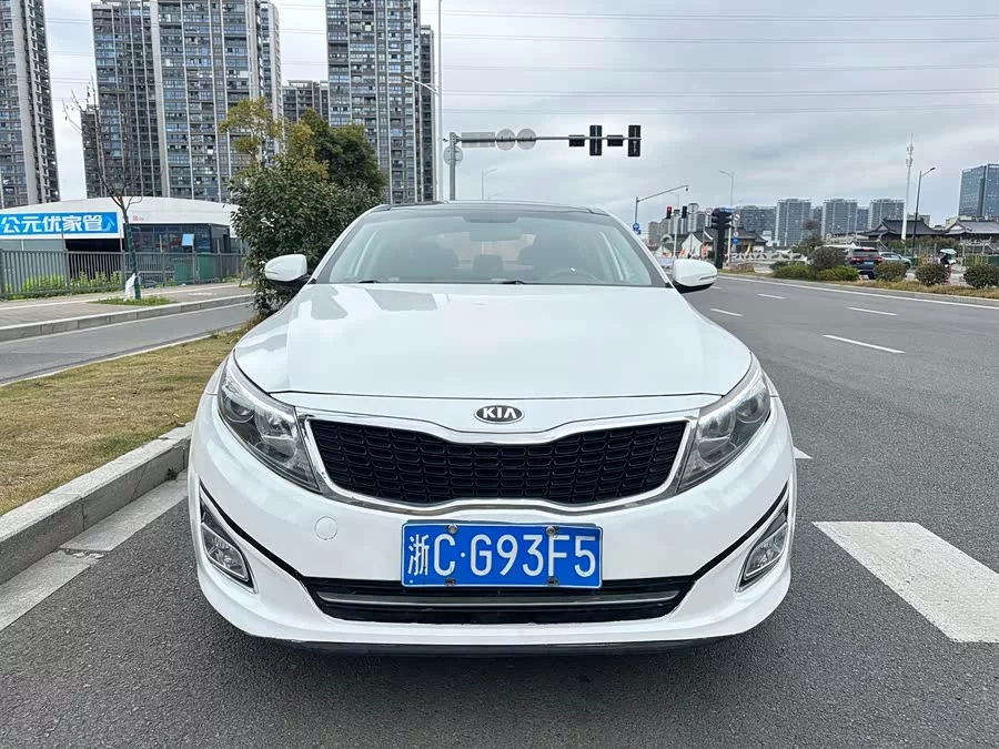 Kia K5