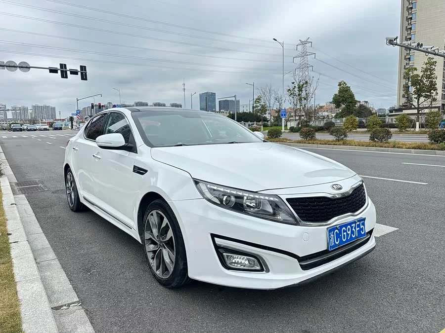 Kia K5