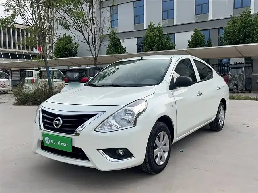 Nissan Sunny