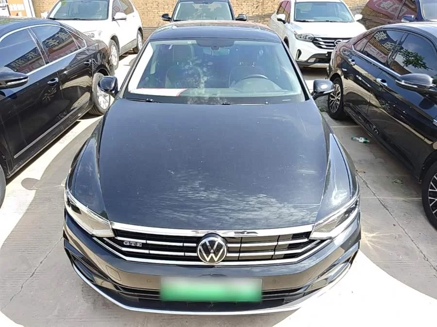 Volkswagen Magotan PHEV