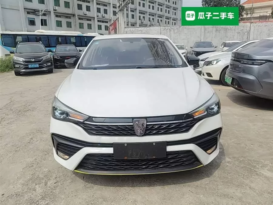 Roewe i5