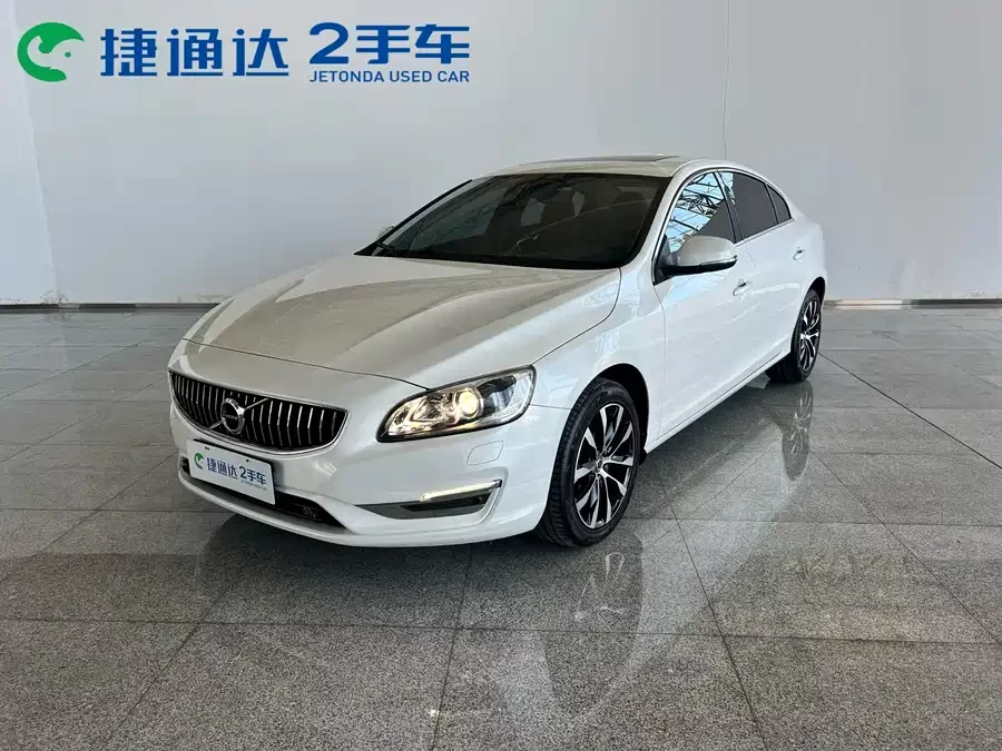 Volvo S60