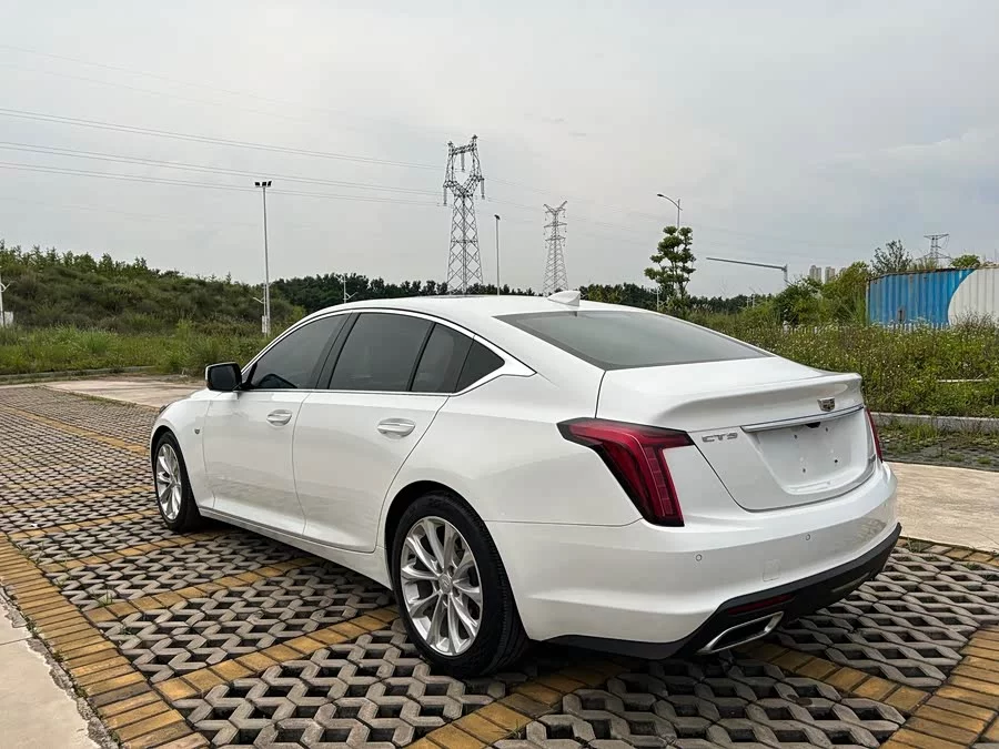 Cadillac CT5