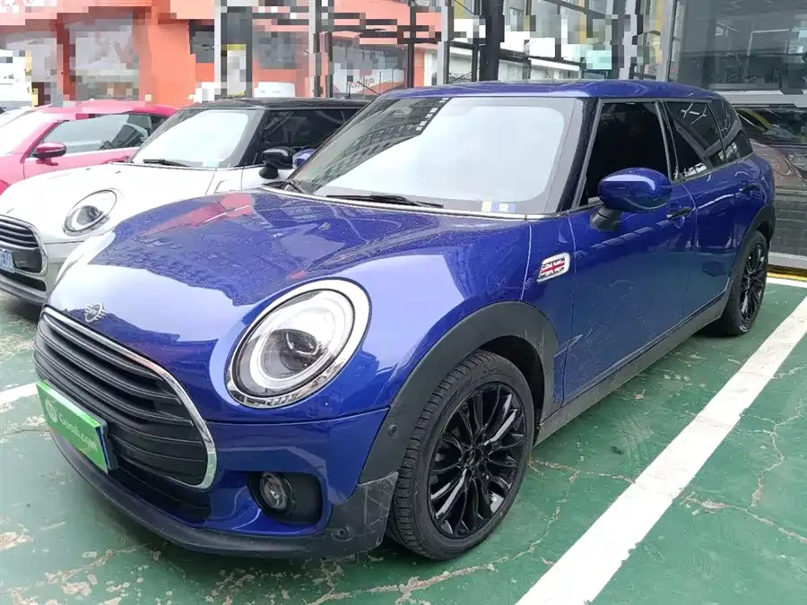 MINI CLUBMAN