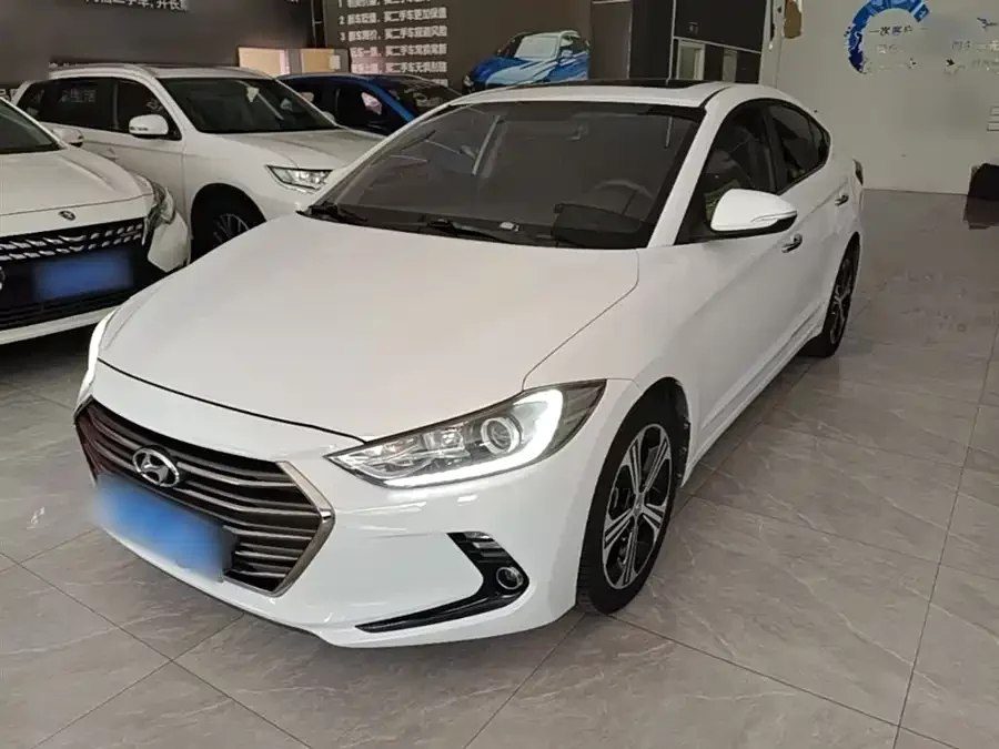 Hyundai elantra