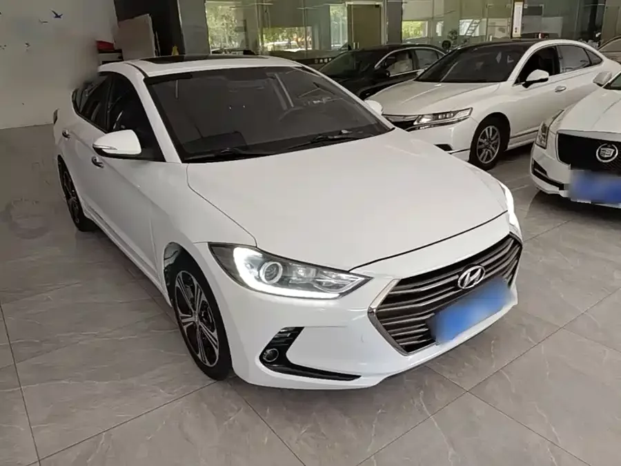 Hyundai elantra