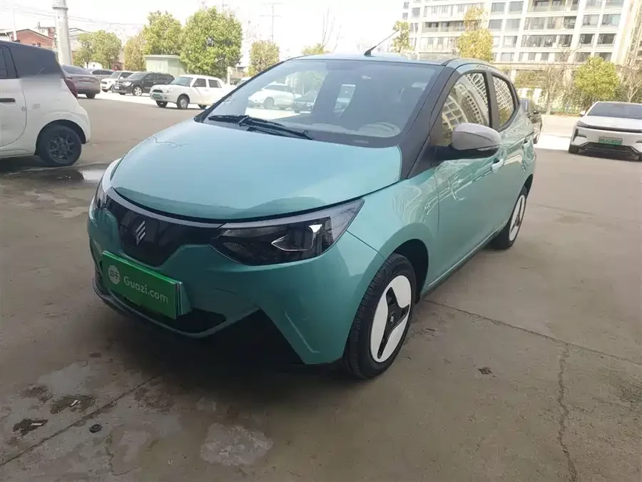 Jiangling Easy EV2