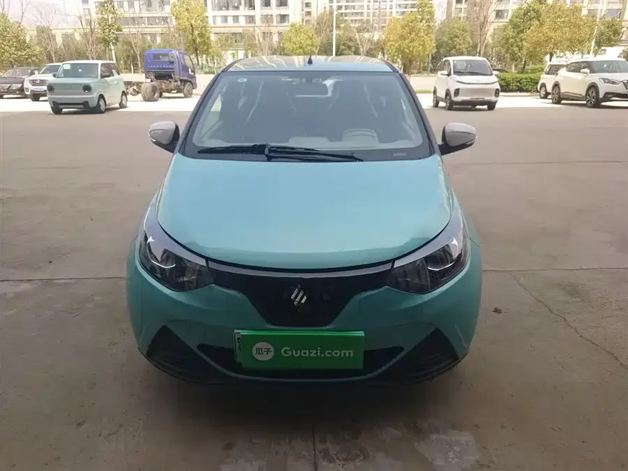 Jiangling Easy EV2