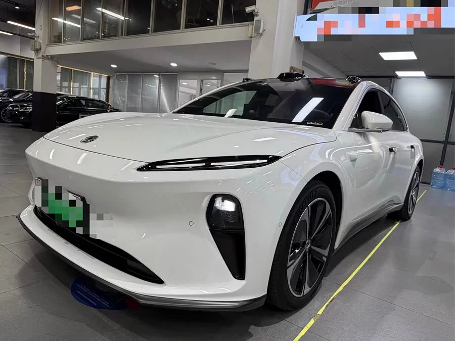 NIO ET5T
