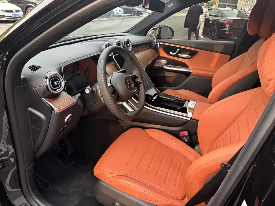 Mercedes Benz GLC