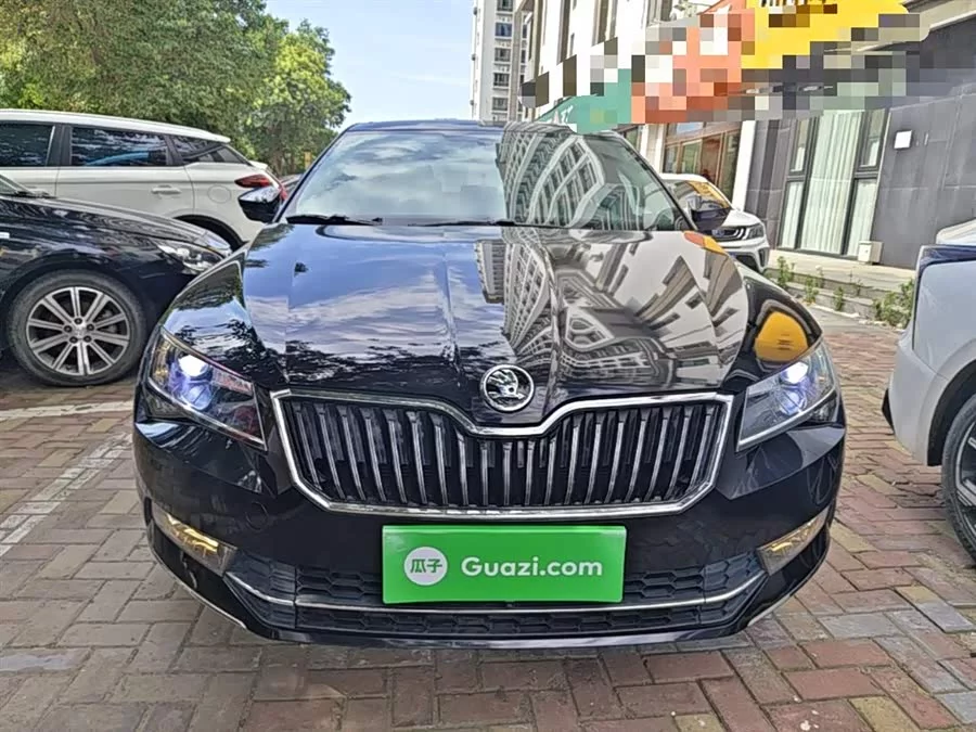 Skoda SuperB