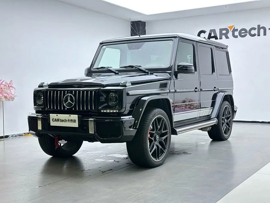 Mercedes Benz G-rated