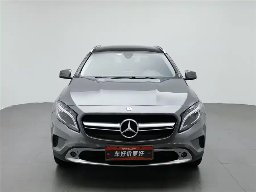 Mercedes Benz GLA