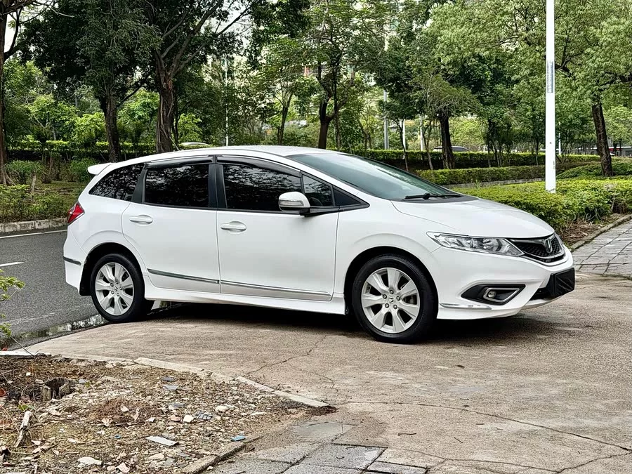 Honda Jade