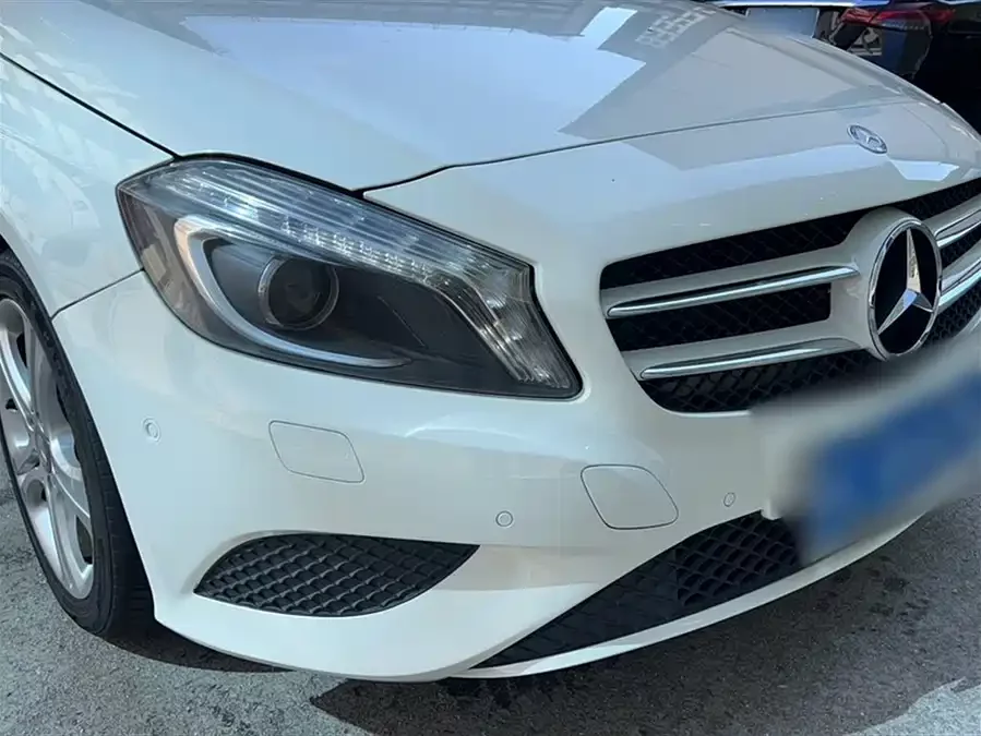 Mercedes-Benz Grade A