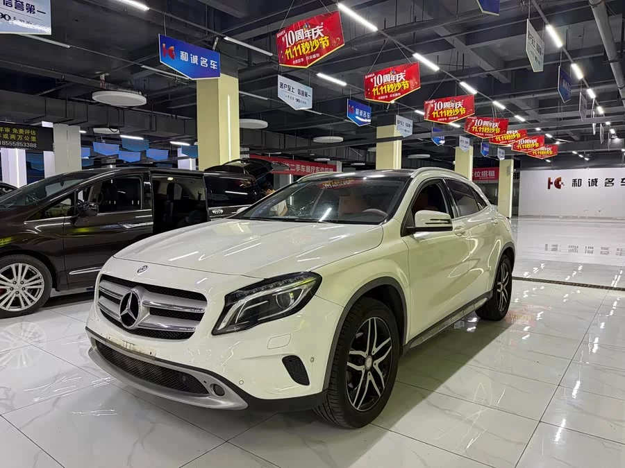 Mercedes Benz GLA