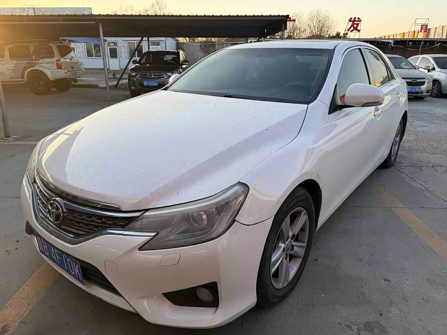 Toyota Reiz