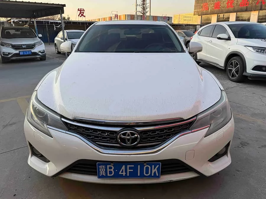 Toyota Reiz