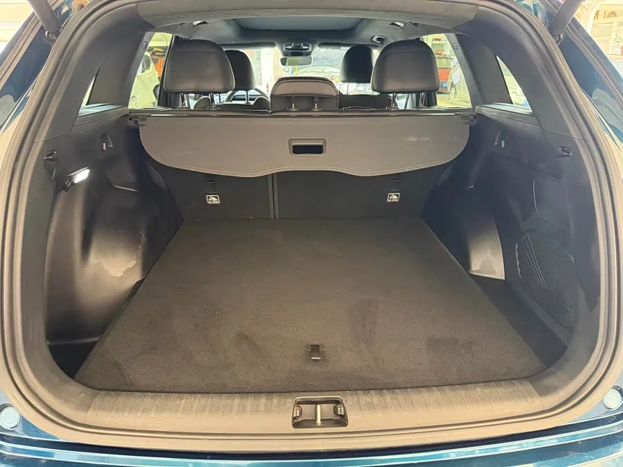 Geely Xingyue L