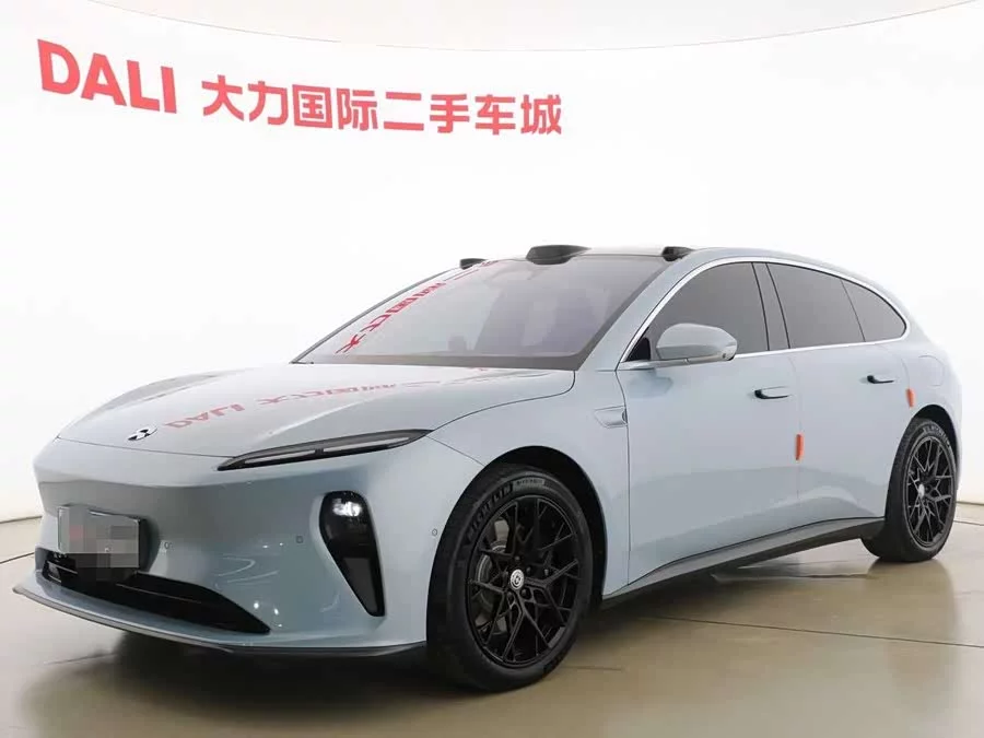NIO ET5T