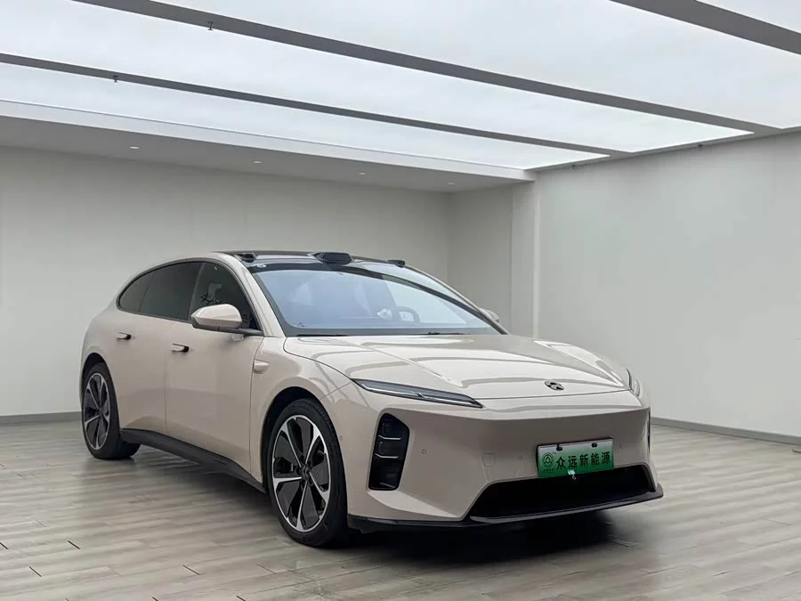NIO ET5T